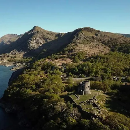 Perfect For Snowdon. Groups, Families+Dogs Welcome Llanberis Exterior photo
