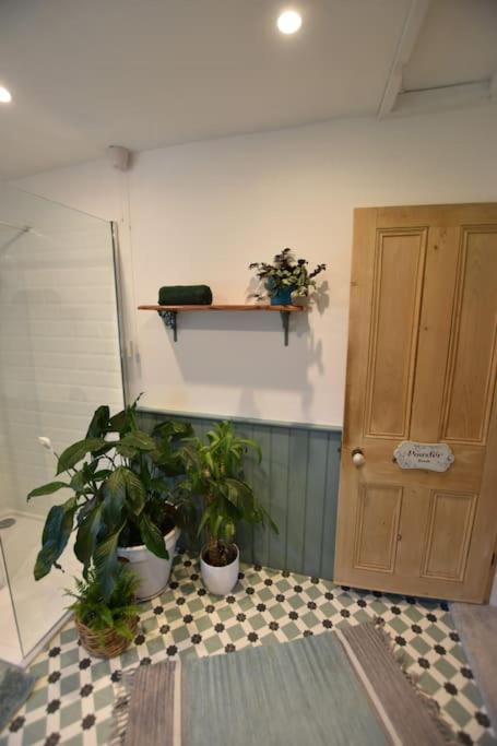 Holiday home Perfect For Snowdon. Groups, Families+dogs Welcome Llanberis