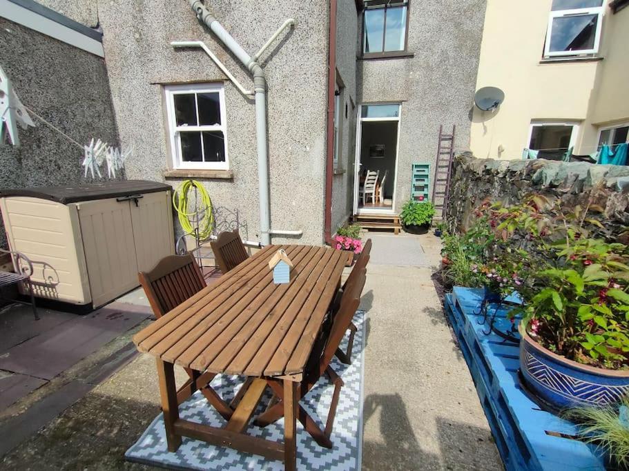 Holiday home Perfect For Snowdon. Groups, Families+dogs Welcome Llanberis